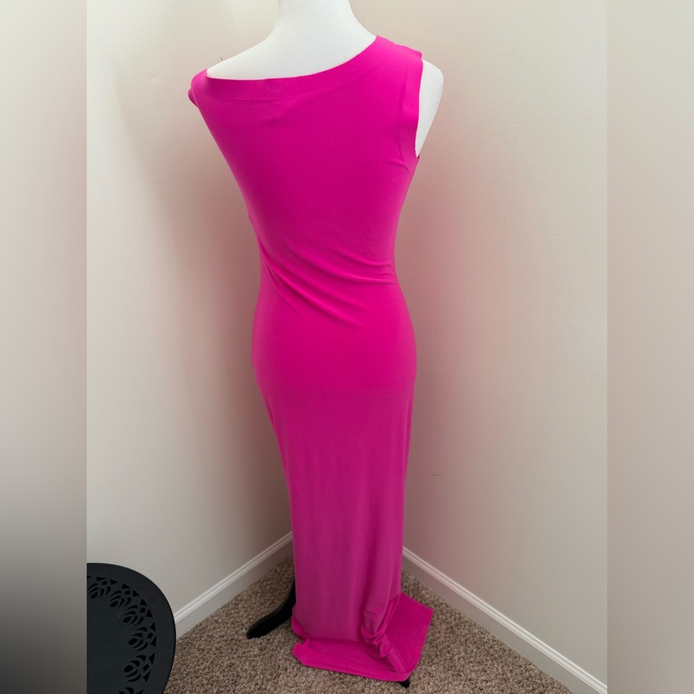 Norma Kamali x REVOLVE Drop Shoulder Fitted Gown in Orchid Pink Small - Picture 3 of 4